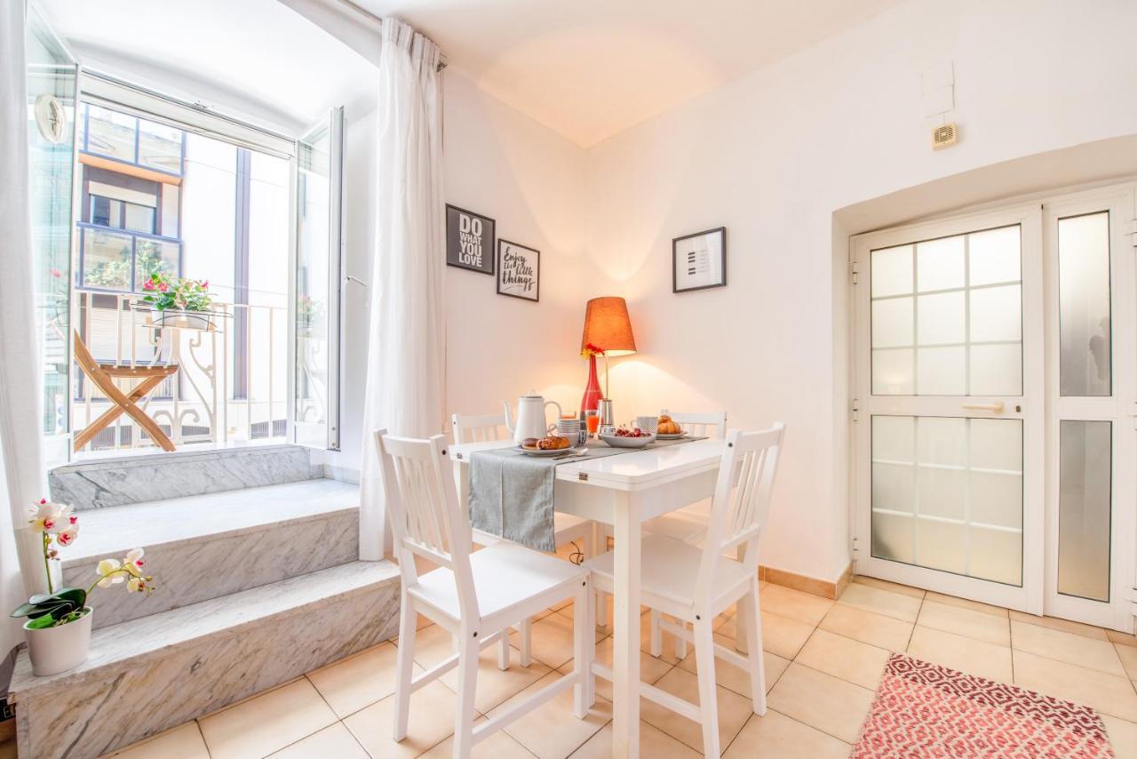Stazione Centrale & Universita Lovely Apartment Bari Exterior foto